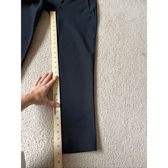 Lululemon On The Move Pants size 2 27” Black Condition - Picture 8 of 13